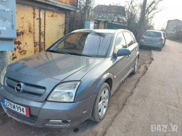 Opel Signum 1.9 CDTI 150К.С на части  мотора все още да се чуе 