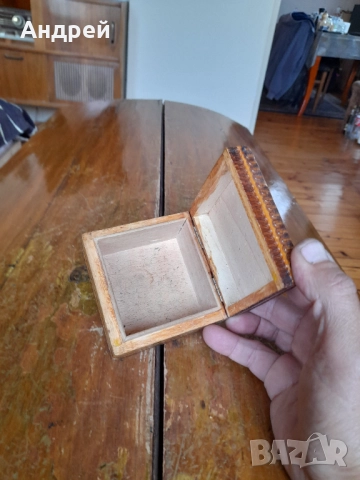 Стара дървена кутия #10, снимка 6 - Други ценни предмети - 52171607
