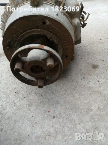 Електродвигатели , снимка 12 - Електродвигатели - 53939286