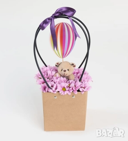 Розови Маргаритки и Мече-Ключодържател в Крафт Чанта 