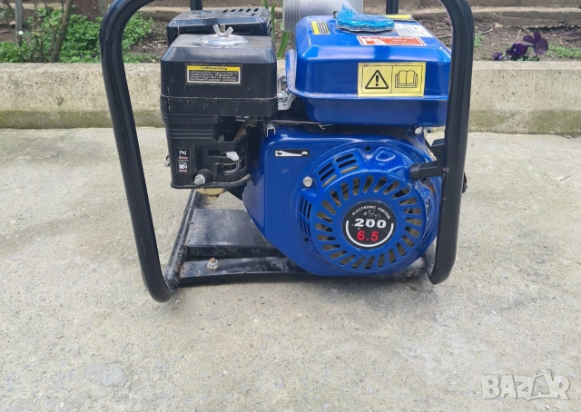 Мощна бензинова водна помпа 3 цола (80 мм) – Модел WP30, снимка 5 - Напояване - 54106102