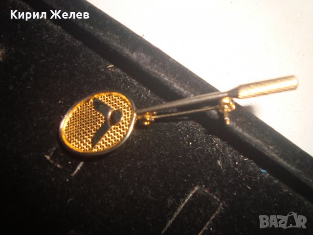 ПОЗЛАТЕНА ТЕНИС РАКЕТА ЗНАЧКА БРОШКА СПОРТНА 11880, снимка 3 - Антикварни и старинни предмети - 31293305