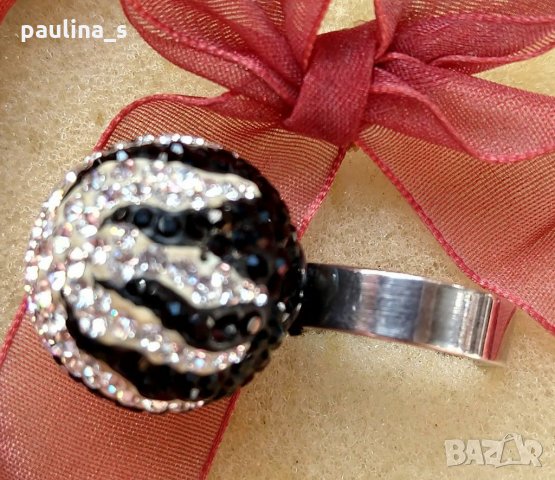 Два различни пръстена / Swarovski / Нов сребърен пръстен с регулация, проба 925 / топка , снимка 2 - Пръстени - 29670193