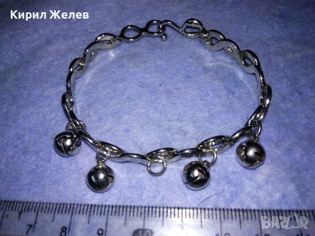 ЕФЕКТНА АЖУРНА СРЕБРИСТА ВИНТИДЖ ГРИВНА СТОМАНЕНА с КАМБАНКИ ЗВЪНЧЕТА 37983