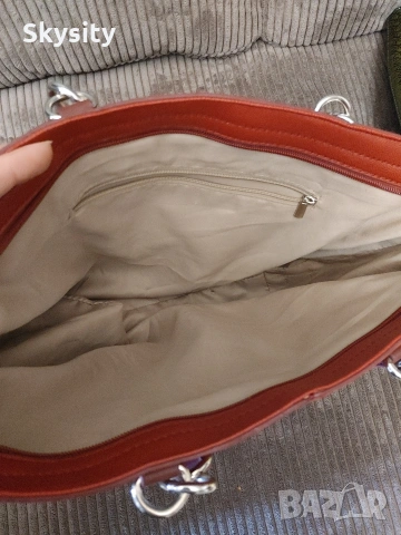 Дамски чанти големи, снимка 3 - Чанти - 53971340