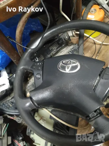 волан на Toyota Avensis T250 (2003-2009г.)