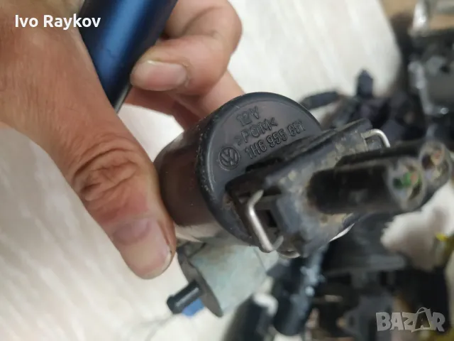 Помпа , чистачки за AUDI, SEAT, SKODA, VAG, VW , 1H6 955 651, снимка 3 - Части - 50233624