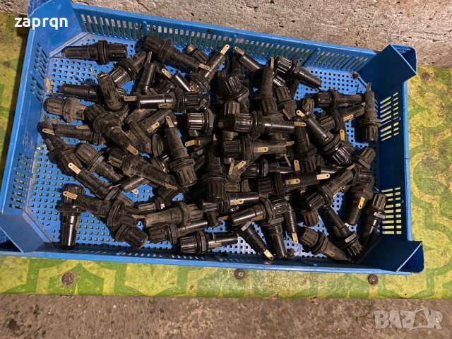 Държач/гнездо за предпазител