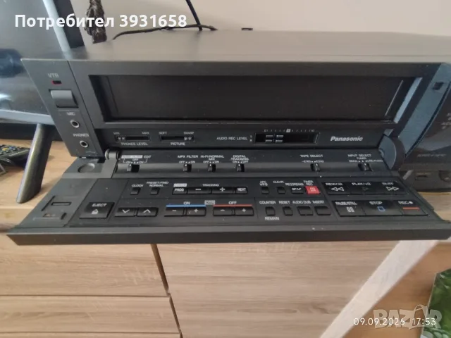 Продавам видеорекордер Panasonic NV-F70 HiFi stereo, снимка 7 - Плейъри, домашно кино, прожектори - 56015758