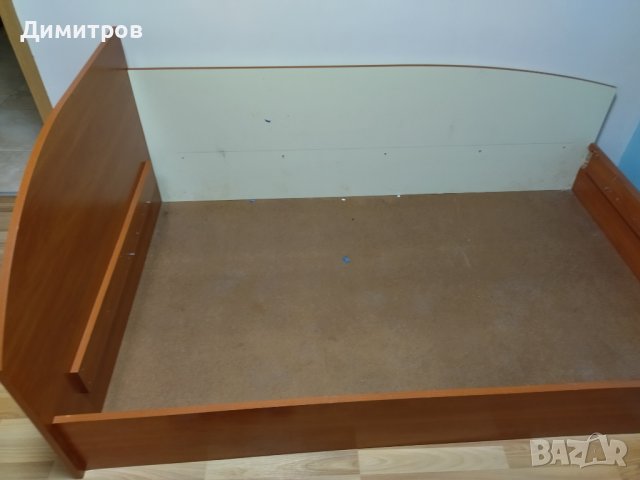 Спалня за матрак 190 на 120см, снимка 1