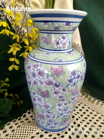 Ваза прелестна цветна и голяма , снимка 2 - Декорация за дома - 51970602