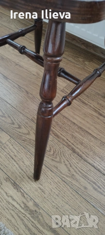 Продавам масивни дървени столове, снимка 4 - Столове - 53353925