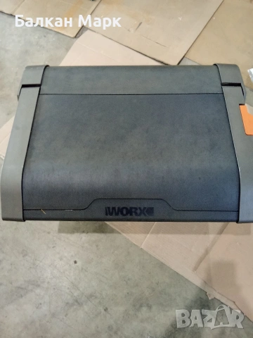 Гараж за робот косачка Worx Landroid WA0810