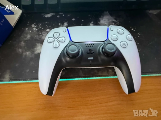 Playstation 5 Dualsense Controller като чисто нов, снимка 2 - Аксесоари - 56008528