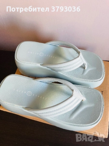 Чисто нови дамски чехли!, снимка 2 - Чехли - 54340251