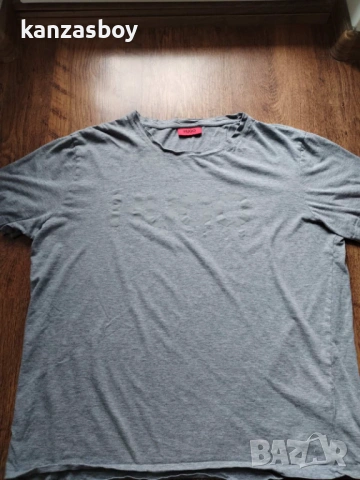 hugo dolive-u1 - страхотна мъжка тениска ХЛ, снимка 4 - Тениски - 53304414