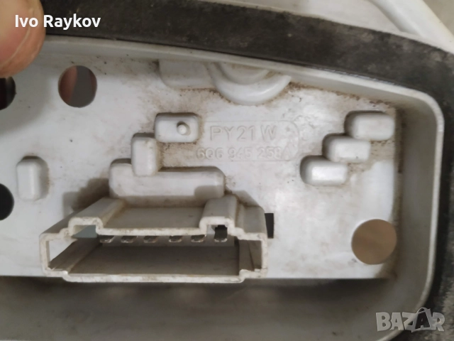 Дясна платка стоп VW Polo 9N хечбек (2001-2005г.) десен , 6Q6945258A, снимка 3 - Части - 52211855