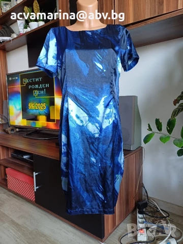 сатенирана рокля с къс ръкав - р/р М