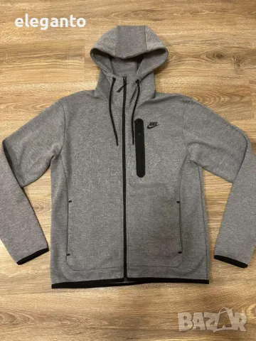 Суитшърт с качулка Nike Sportswear Tech Fleece  Full-Zip Winterized Hoodie ХL, снимка 1 - Спортни дрехи, екипи - 48538825