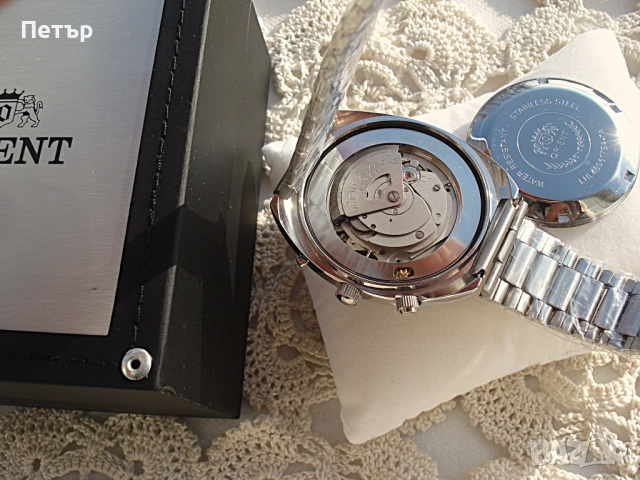 Нов Мъжки Часовник Orient Вечен календар с кутия, снимка 6 - Мъжки - 52896843