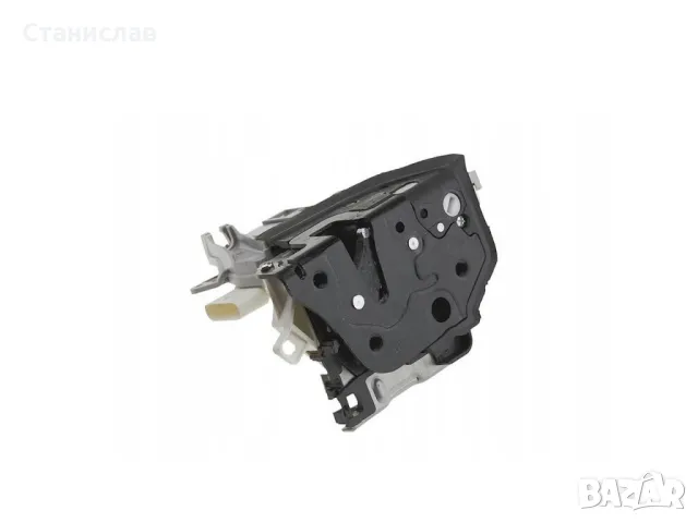 Audi A5 8T Брава за предна дясна врата , снимка 3 - Части - 50173446