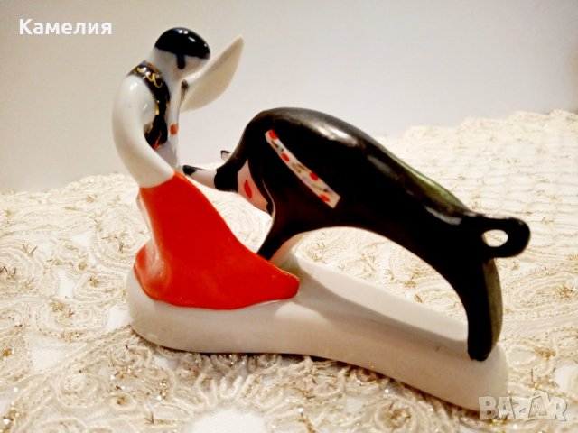 Порцеланова фигура , снимка 2 - Статуетки - 40574839