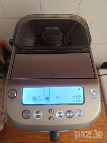 кафеавтомат Gastroback шварц с вградена мелачка, снимка 3 - Кафемашини - 51886820