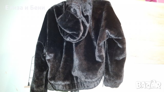Късо пухено яке анурак с изкуствен косъм качулка Zara Зара, снимка 1