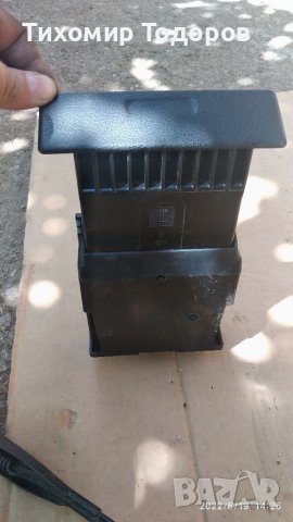 Пепелник Nissan Primera P10