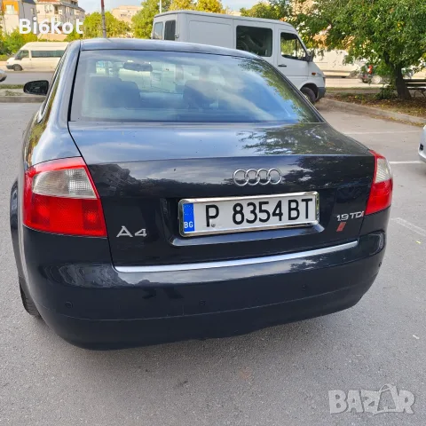 Audi A4 B6 седан , снимка 4 - Автомобили и джипове - 56431272