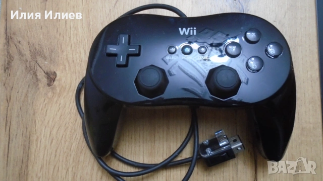 Nintendo Wii - Original Classic Gamepad Controller Black RVL-005 (02)