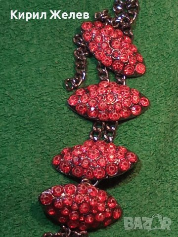 КРАСИВА АРТИСТИЧНА ГРИВНА с ЧЕРВЕНИ КРИСТАЛИ 4094, снимка 4 - Гривни - 30568836