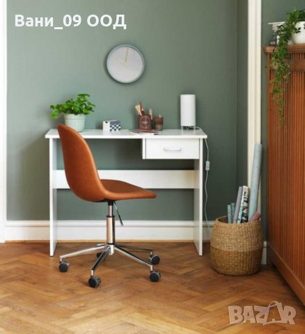 Стилно бюро с практичен дизайн в бял цвят, снимка 4 - Бюра - 31597858