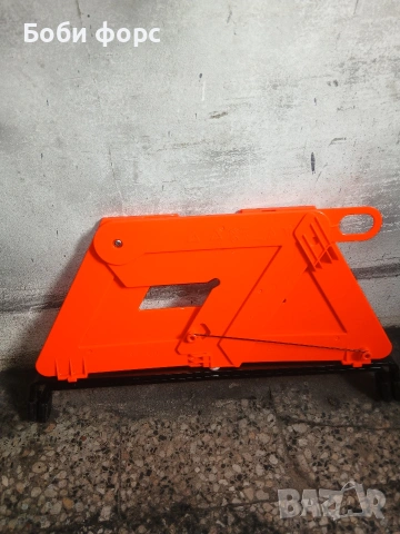 Оем триъгълник w203 седан нов оргинал, снимка 3 - Аксесоари и консумативи - 54039600