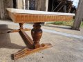 Продавам дървено-мраморна маса в отлично състояние, снимка 1 - Маси - 38528898