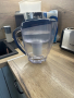 Продавам вода Fillips с 6 бр резервни филтри, снимка 1 - Други - 44776374