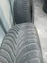 Продавам 4бр. гуми зимни 215 65 17, снимка 4