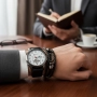 Мъжки часовник с големи цифри и подаръчна гривна – стил и практичност в готов комплект, снимка 2