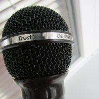 Микрофон с кабел Trust  600 ohm, снимка 7 - Микрофони - 38044269