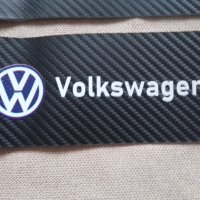 Качествени карбонови самозалепващи стикери за прагове с надпис и емблема Volkswagen Фолксваген кола , снимка 2 - Аксесоари и консумативи - 37929805