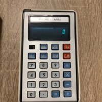 Стар калкулатор със кожен калъф, снимка 1 - Друга електроника - 31801530