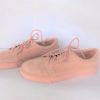 Дамски бледо розови кецове Polo Ralph Lauren, № 39, естествен велур, снимка 1 - Дамски ежедневни обувки - 42325618