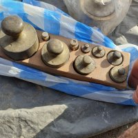 Месингови тежести от царско време, снимка 1 - Антикварни и старинни предмети - 35531596