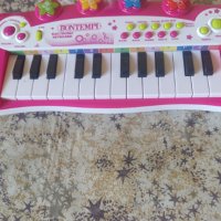 BONTEMPI детско пиано с микрофон , снимка 2 - Музикални играчки - 42782952