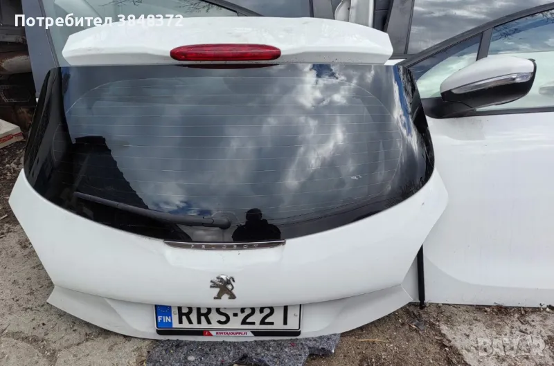Задна врата Peugeot 208, снимка 1