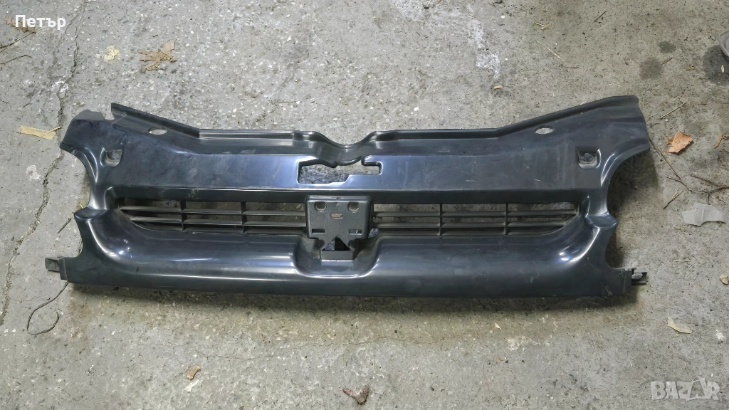 Радиаторна решетка Peugeot Partner 1996-2003г, снимка 1