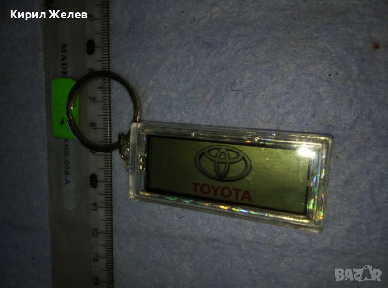 TOYOTA Марков МИГАЩ СВЕТЛИНЕН СВЕТЛООТРАЗИТЕЛЕН КЛЮЧОДЪРЖАТЕЛ на ТОЙОТА 38815, снимка 1