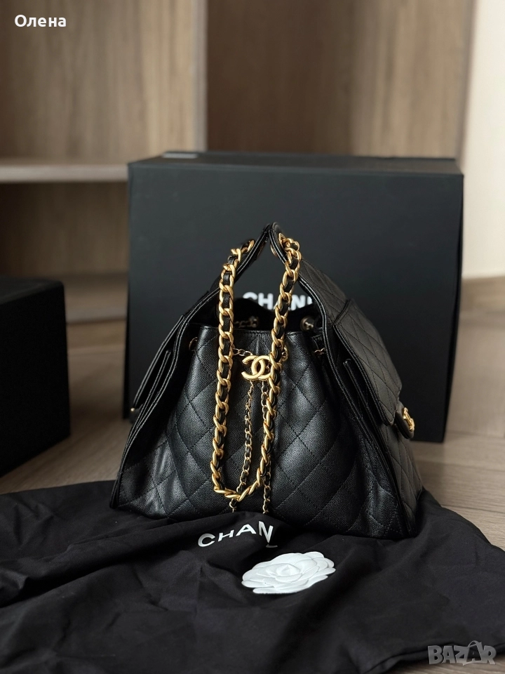 чанта chanel hobo, снимка 1