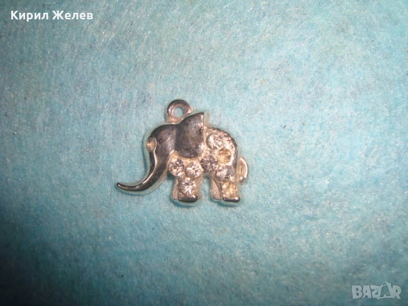 ПОСРЕБРЕНО СЛОНЧЕ - ФИГУРАЛЕН АРТ КРИСТАЛЕН МЕДАЛЬОН 27250, снимка 1