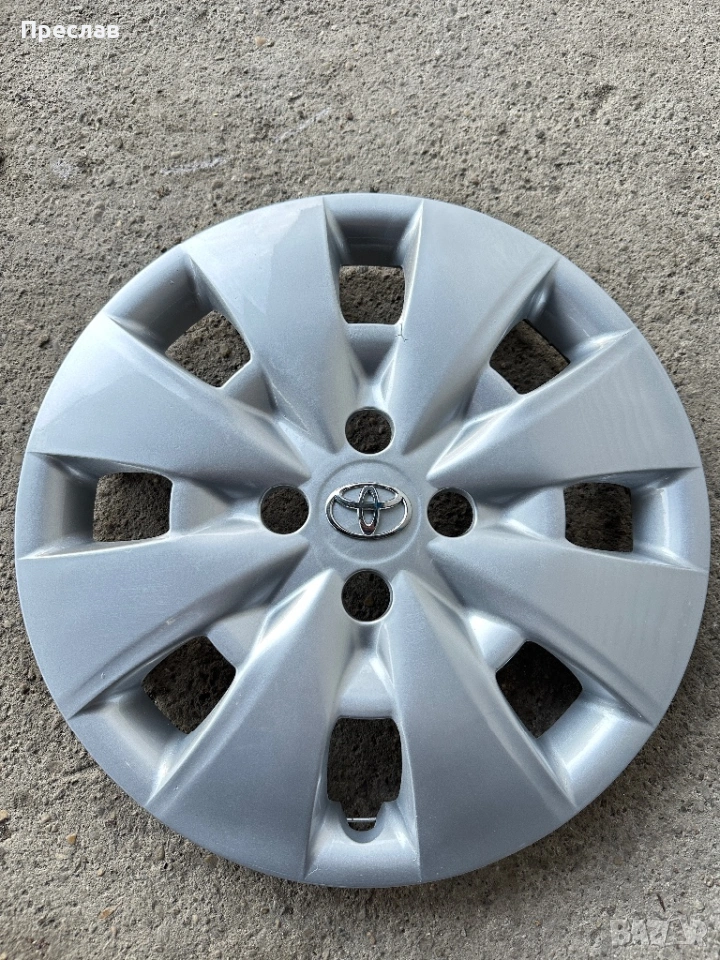 1 брой оригинален тас за Toyota Yaris 15, снимка 1